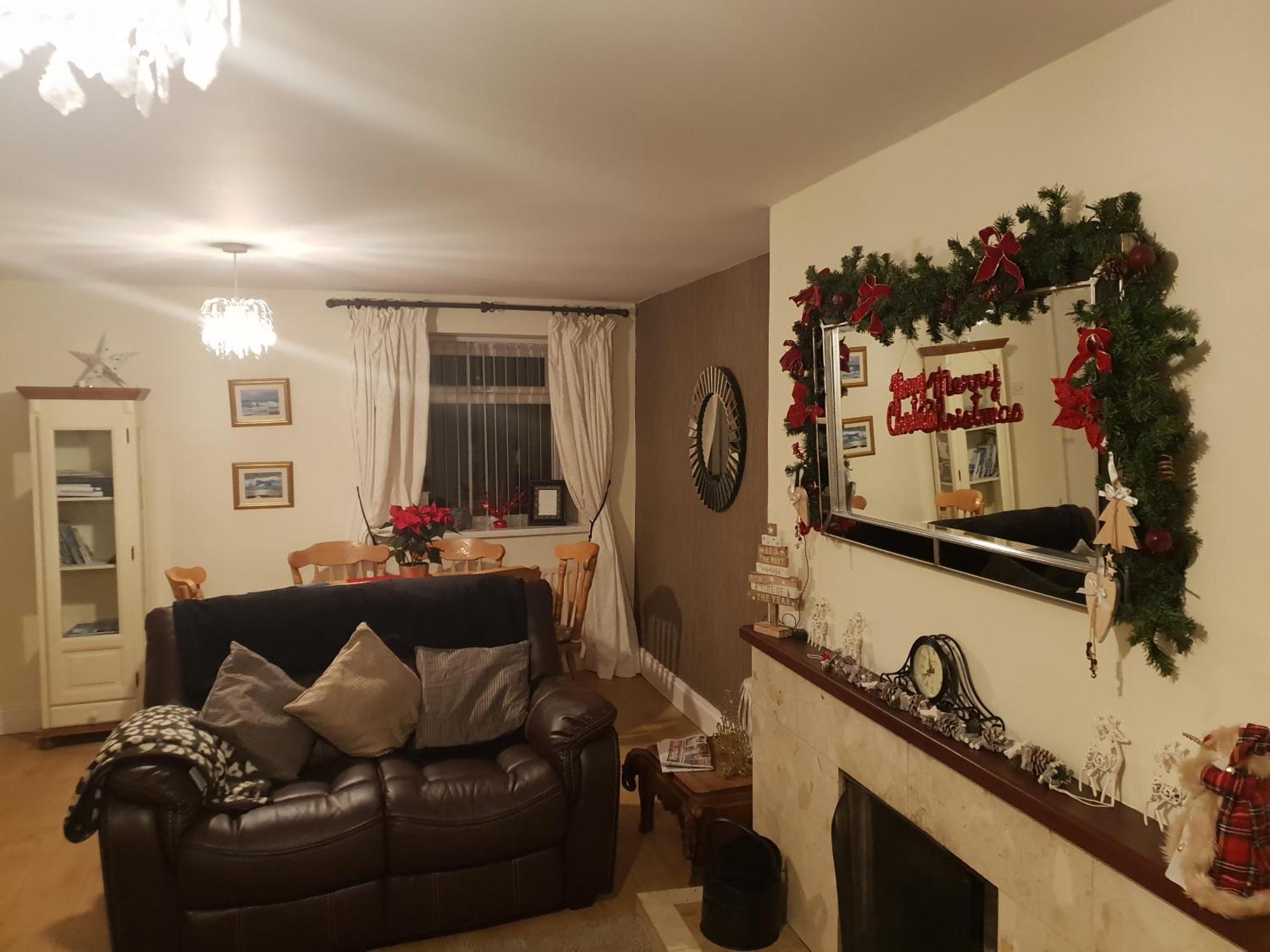 ストラベーン Comfy Quiet Town Houseヴィラ 部屋 写真